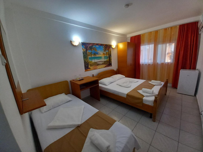 Bedroom 2, Casa Paloma, Costinesti