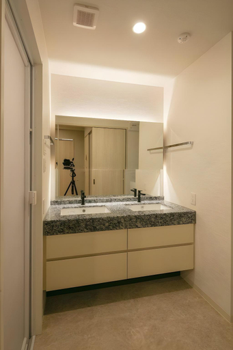 Bathroom 4, Ostay Vermillion Namba, Osaka