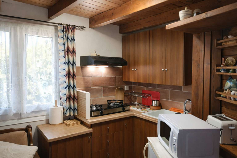 Room 5, Villa Dorothy - Mountain View Retreat Polydrosos, Central Greece
