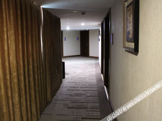 Others 4, Zhongxin Hotel, Xiangxi Tujia and Miao