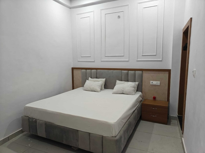 Primary image, Sunrise stay, Mathura