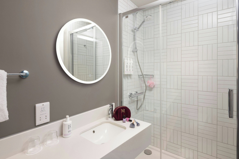 Bathroom 3, Moxy Dublin Docklands, Dublin