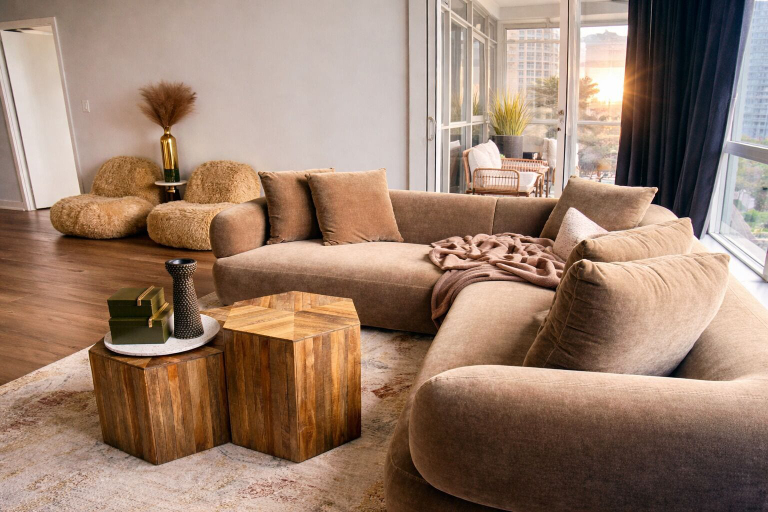 Living area 5, Iceboat Luxury Suites, Toronto