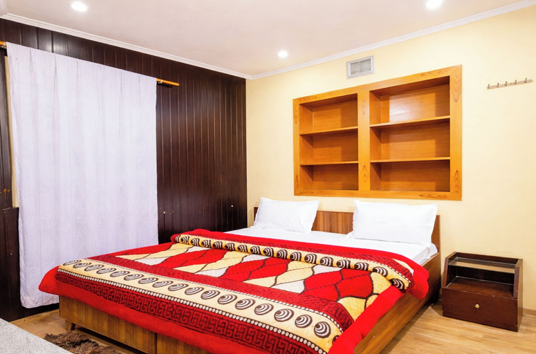 Room 5, Hotel The Sai Sadan Cottage, Nainital