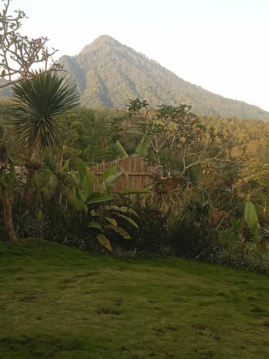 Others 4, The Bunut Villas, Bangli