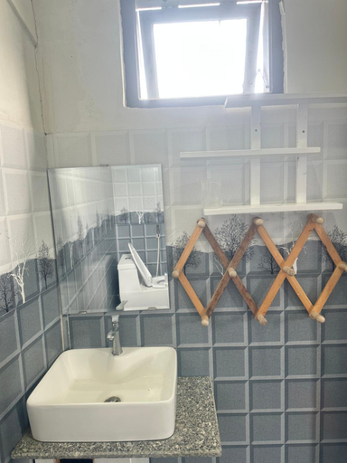 Others 4, Ngoc Nga Hotel, Ninh Hải