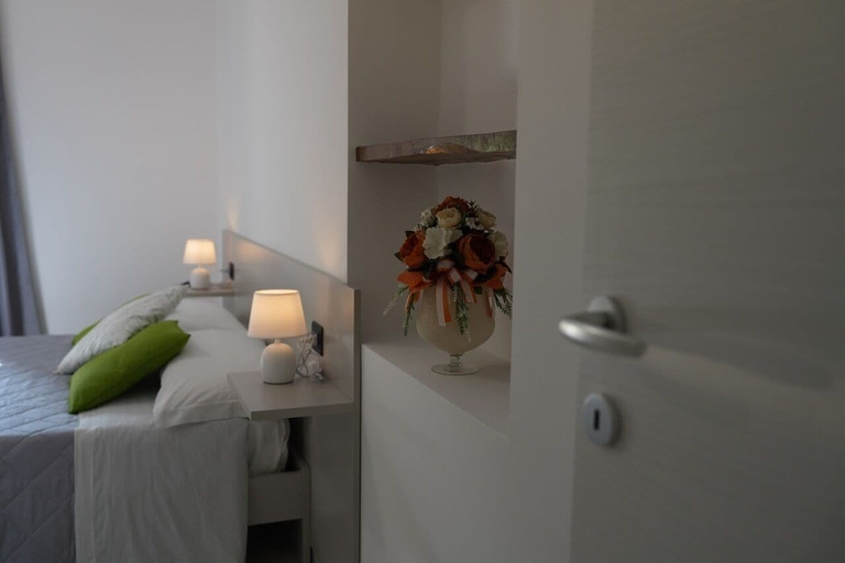 Room 3, Donna Isabella - Boutique Rooms, Salerno