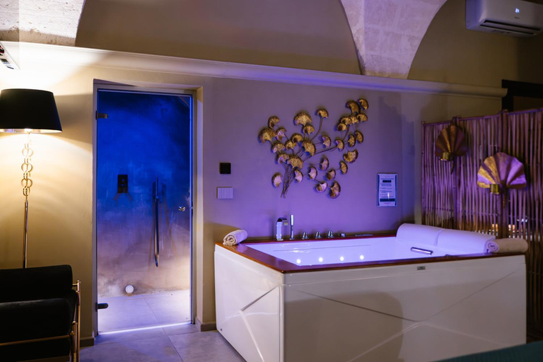 Bathroom 4, Sirama Suite Deluxe, Brindisi