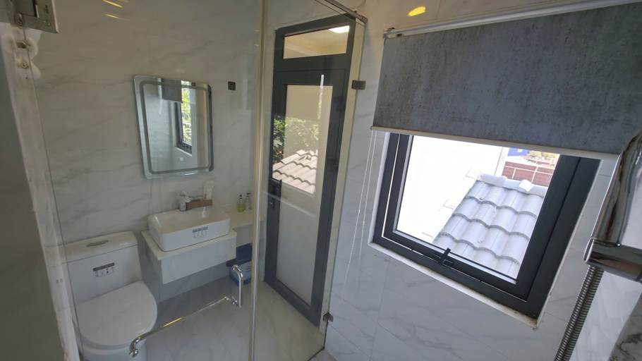 Bathroom 3, Vô Tư Hotel, Đà Lạt