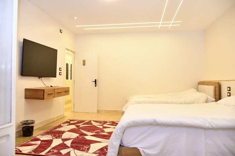 Bedroom 2, AlaskaPyramidsView, Al-Ahram