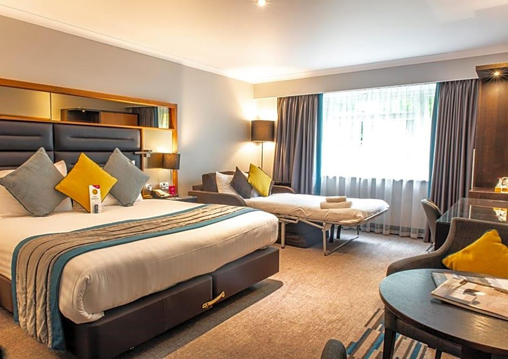 Bedroom 2, Felbridge Gatwick Hotel & Spa, Surrey