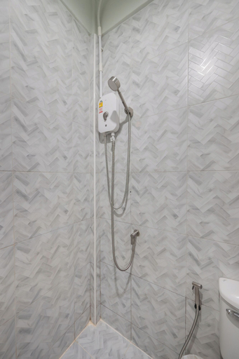 Bathroom 3, Arun Sa Wad House Sukhumvit 4 Guests, Phra Khanong