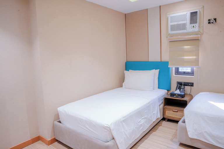 Bedroom 4, Sunday Belajandro Hotel, Angeles City