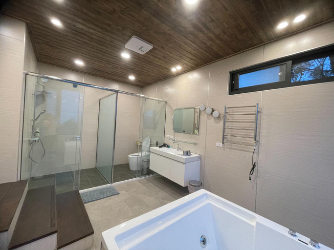 Bathroom 3, 深山林內民宿, Nantou