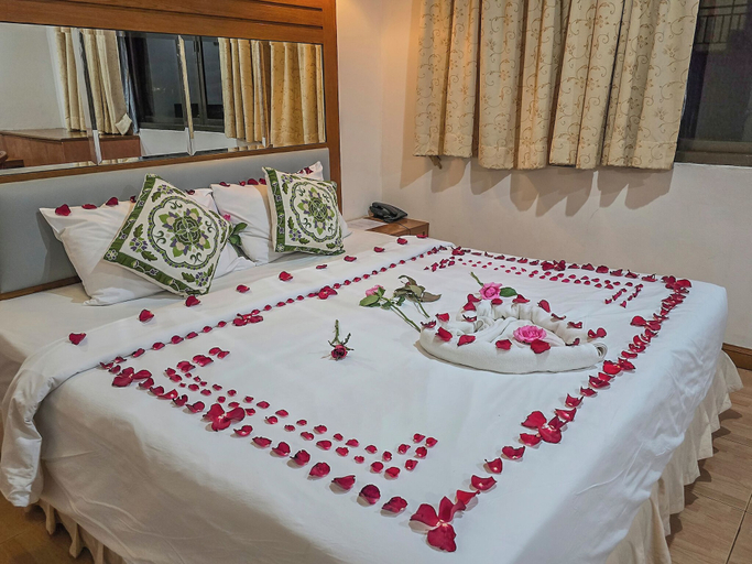 Room 4, Saba Suites Patong Phuket, Phuket Island