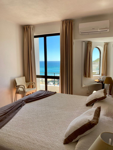 Bedroom 3, Salema Beach Hotel, Vila do Bispo