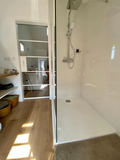 Bathroom 3, La Papaline de Caroline, Vaucluse