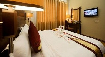 Others 2, Gold Hotel Hue, Huế