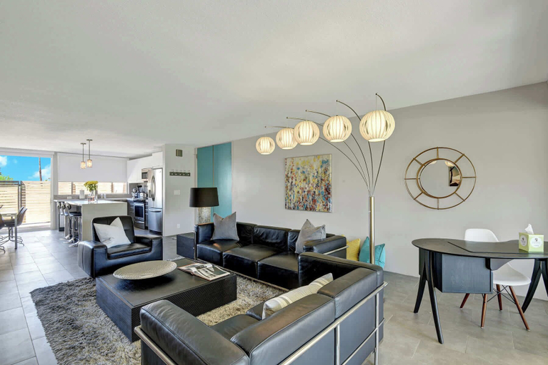 Room 4, Modern Krisel Retreat With Mountain Views Pool A, Riverside