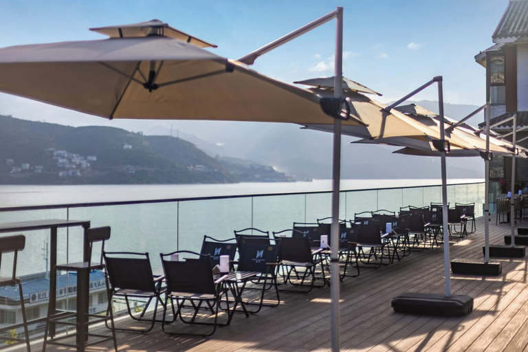 Outdoor dining 2, PORTAL ART HOTEL, Chongqing
