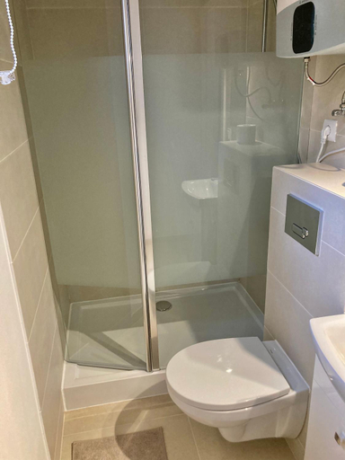 Bathroom 3, Makosieje Resort-15m od brzegu,widok na jezioro,wi-fi, Ełk