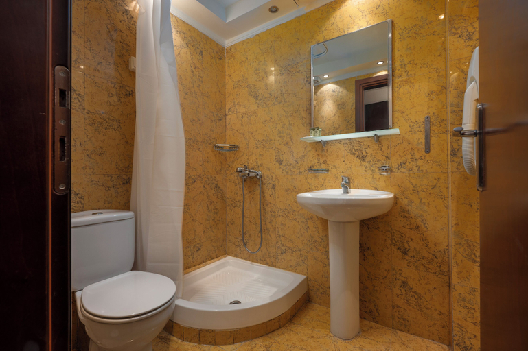 Bathroom 4, Filippos Hotel, Central Macedonia