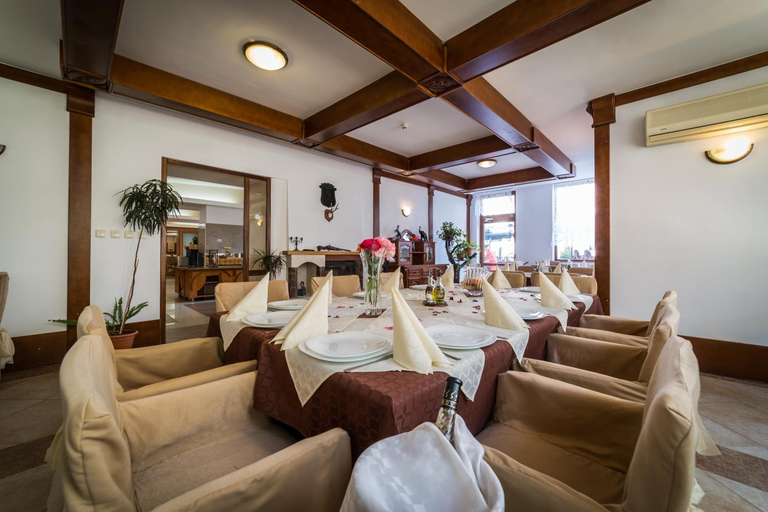 Food & Drinks 5, Golden Dune, Nesebar