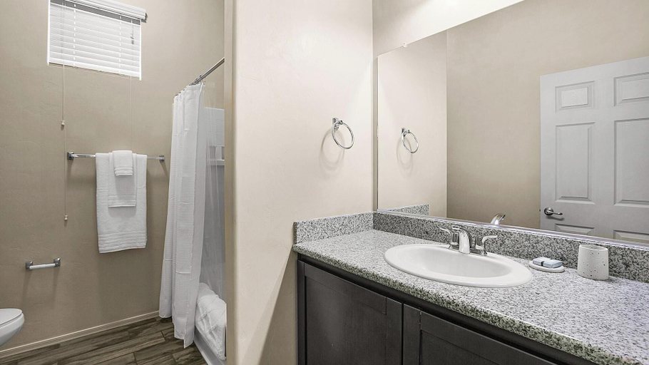 Bathroom 4, Landing Apartments - Melissa, TX, Collin