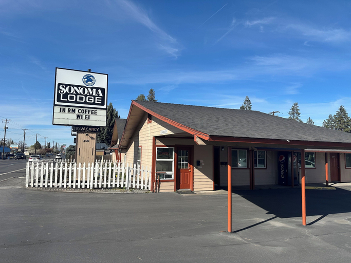 Others 1, Sonoma Lodge, Deschutes