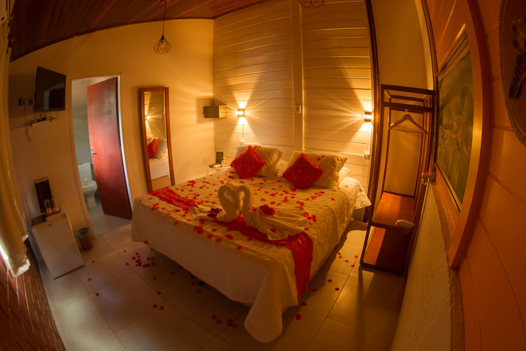 Bedroom, Pousada Fortaleza, Fernando de Noronha