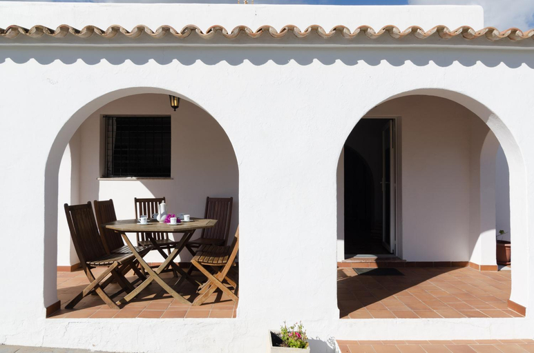 Others 2, CASA FIOL, Baleares