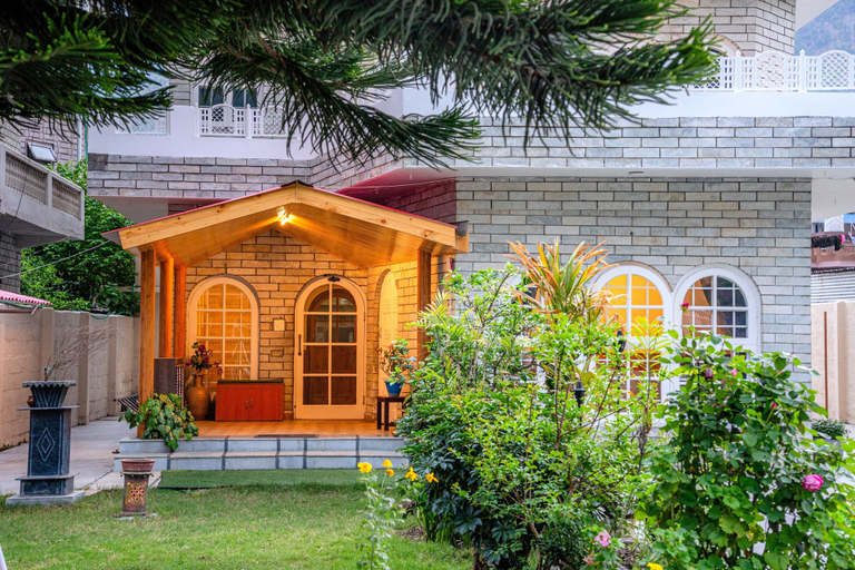 Exterior 3, White House By Kulut, Kullu