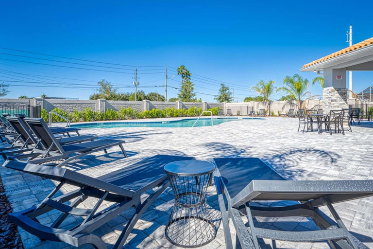 Room 5, 4 Suites Villa With Private Pool and Themed Bedrooms, Osceola