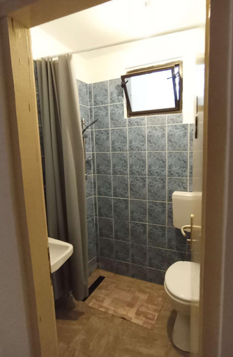 Bathroom 4, Rooms with WiFi Rijeka - 23254, Rijeka