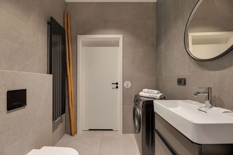 Bathroom 5, Scala 134 by Grand Apartments, Gdańsk City
