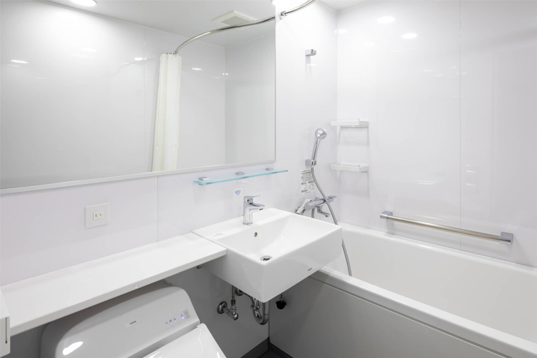 Bathroom 4, Comfort Hotel Matsuyama, Matsuyama
