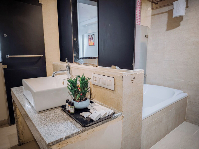Bathroom 4, The Altruist Wagholi Hotel, Pune