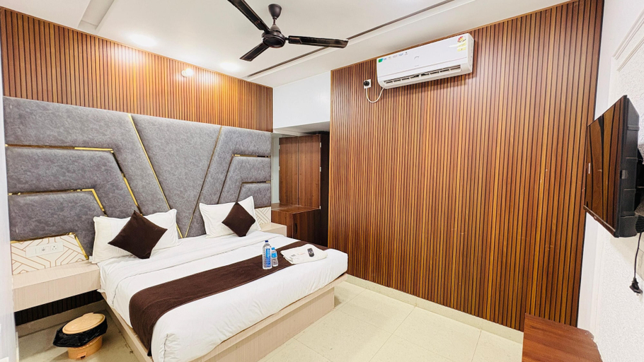 Others 4, Hotel Mero Vrindavan, Mathura