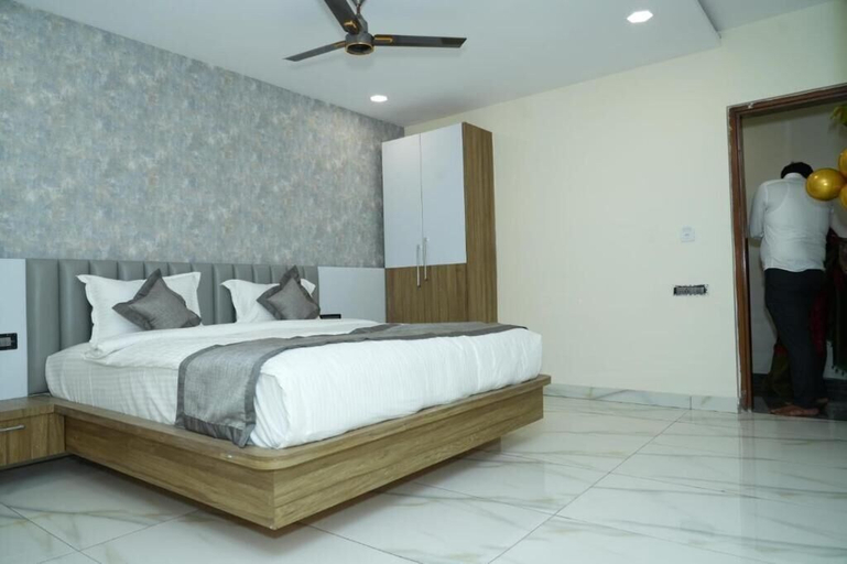 Room 1, HOTEL PHOENIX GRAND, Visakhapatnam