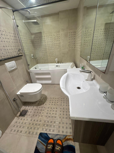 Bathroom 3, Centaurus Suites, Islamabad