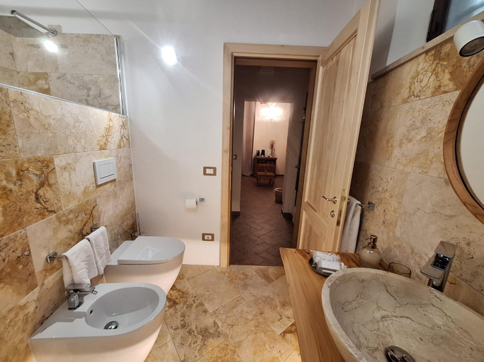 Bathroom 3, LaStamperia19 Camere-Rooms, Siena