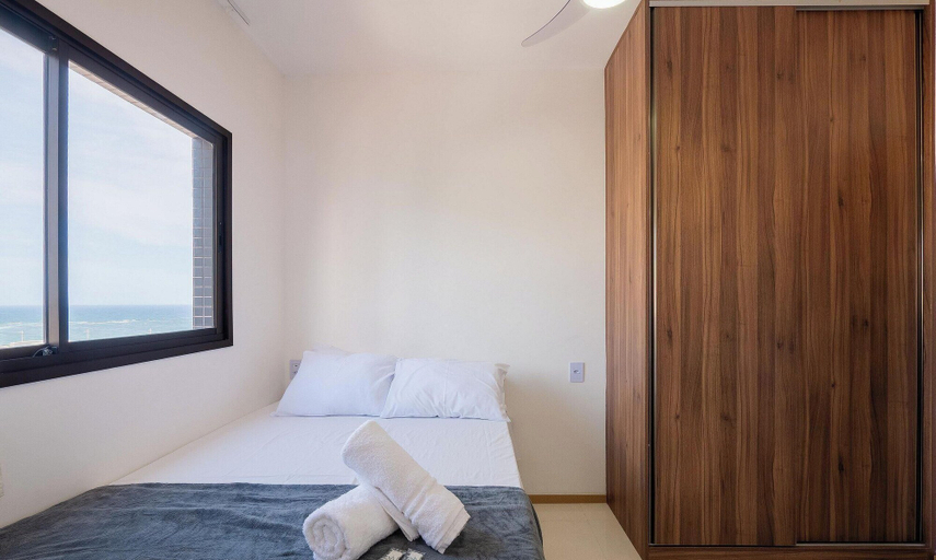 Room 3, Full Apartments in Building w/ Pool & gym 500m From the Beach - Hpas, Salvador