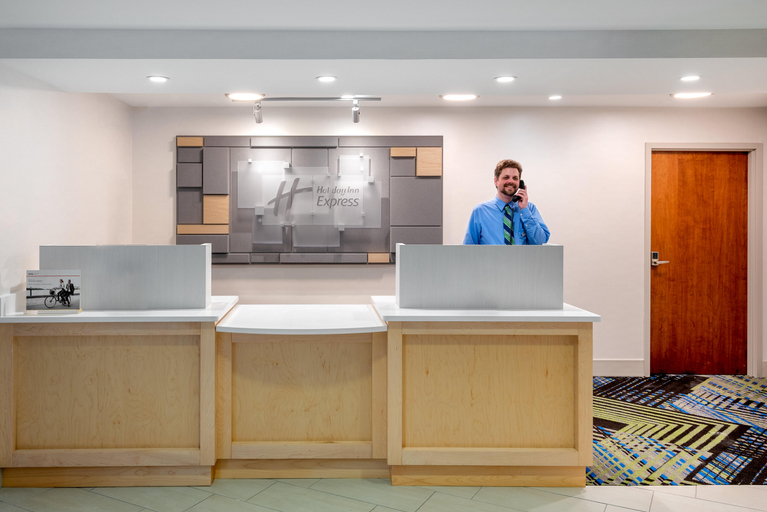 Public Area, Holiday Inn Express CHAPEL HILL by IHG, Durham