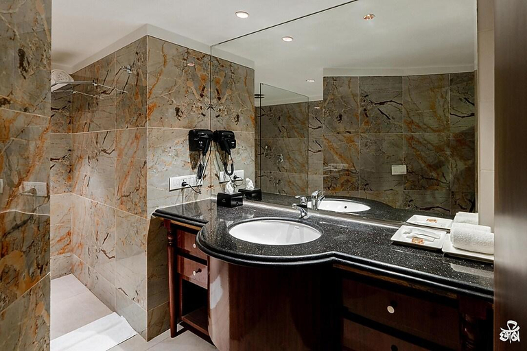 Bathroom, The Garden Ananta Elite, Rajkot