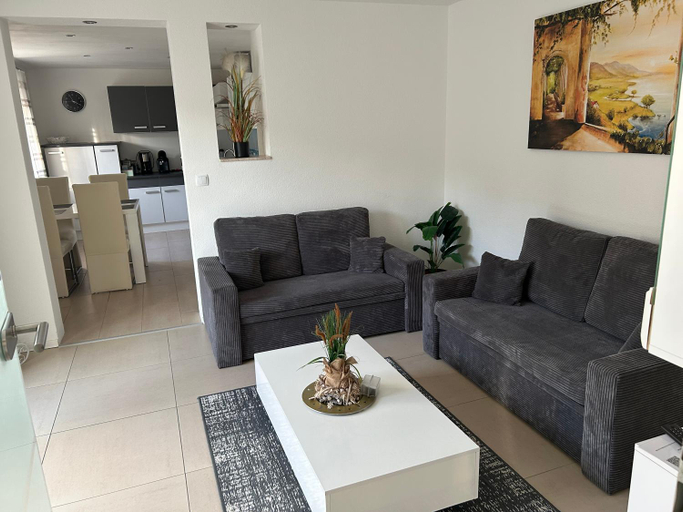 Others 2, Lenne-Blick Ferienwohnung, Olpe