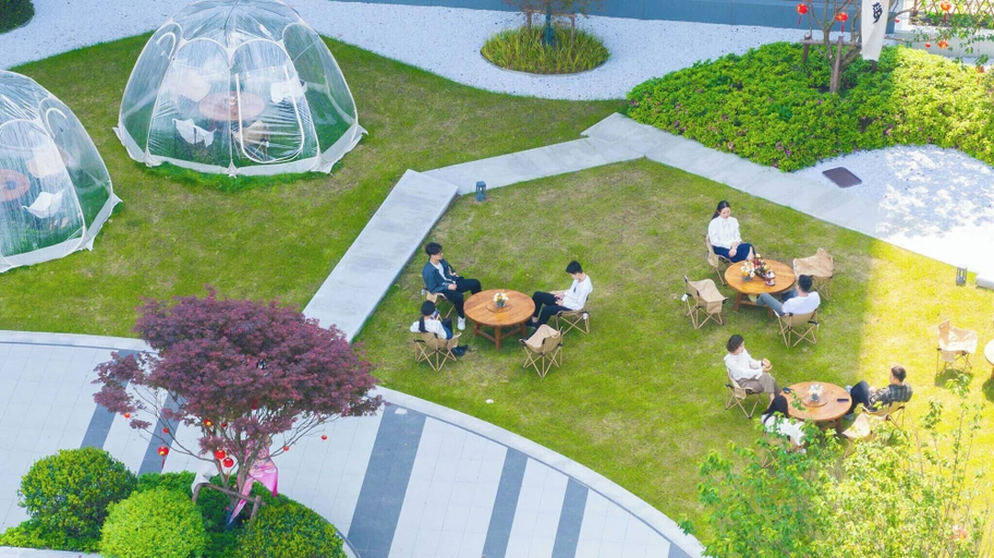 Outdoor dining 3, MAISON NEW CENTURY, Ningbo
