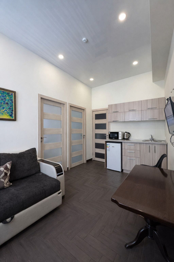 Room 4, Fama 12 Hotel, Yerevan