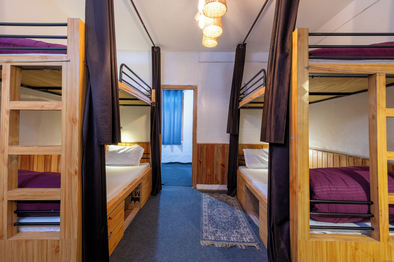 Bedroom 2, Beholden Stay & Cafe-Mountain View Boutique Stay in Old Manali, Kullu