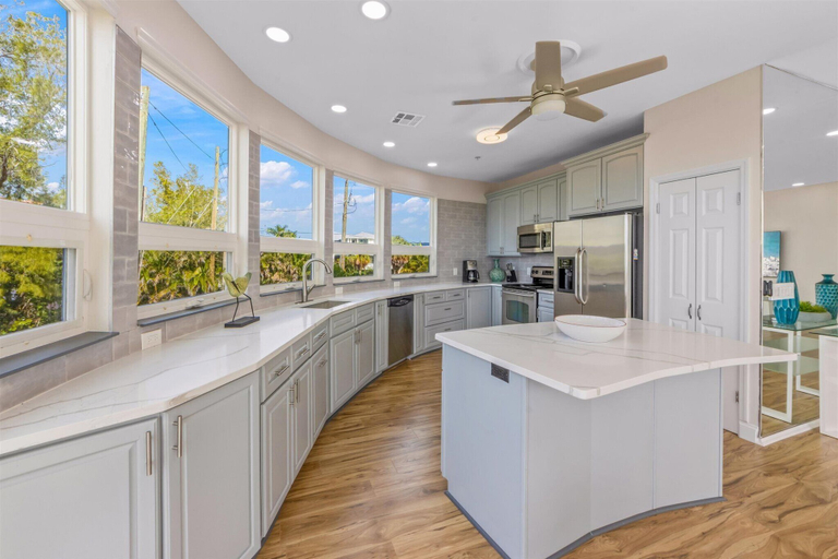 Private kitchen 5, Anna Maria Island - 3708 Island Paradise, Manatee