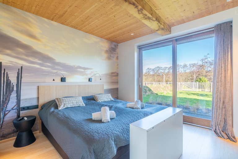 Bedroom 2, Buytenplaats Villa 189, Texel